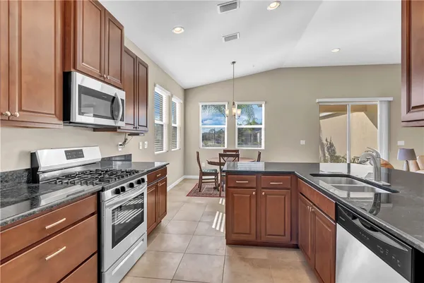 $2,800 | 1340 Caddy Court, Vero Beach, FL 32966