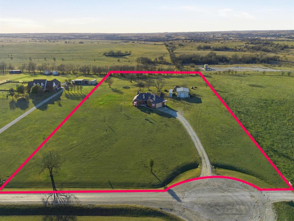 783 Christy Kay Lane Rhome, TX 76078 - Photo 5 of 31