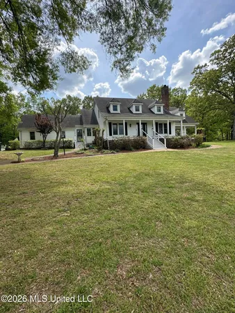 $925,000 | 1765 Nottingham Drive, Southaven, MS 38671