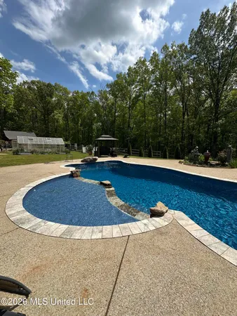 $925,000 | 1765 Nottingham Drive, Southaven, MS 38671