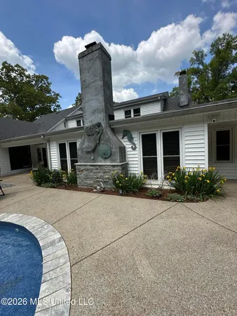 $925,000 | 1765 Nottingham Drive, Southaven, MS 38671