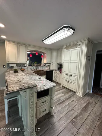 $925,000 | 1765 Nottingham Drive, Southaven, MS 38671