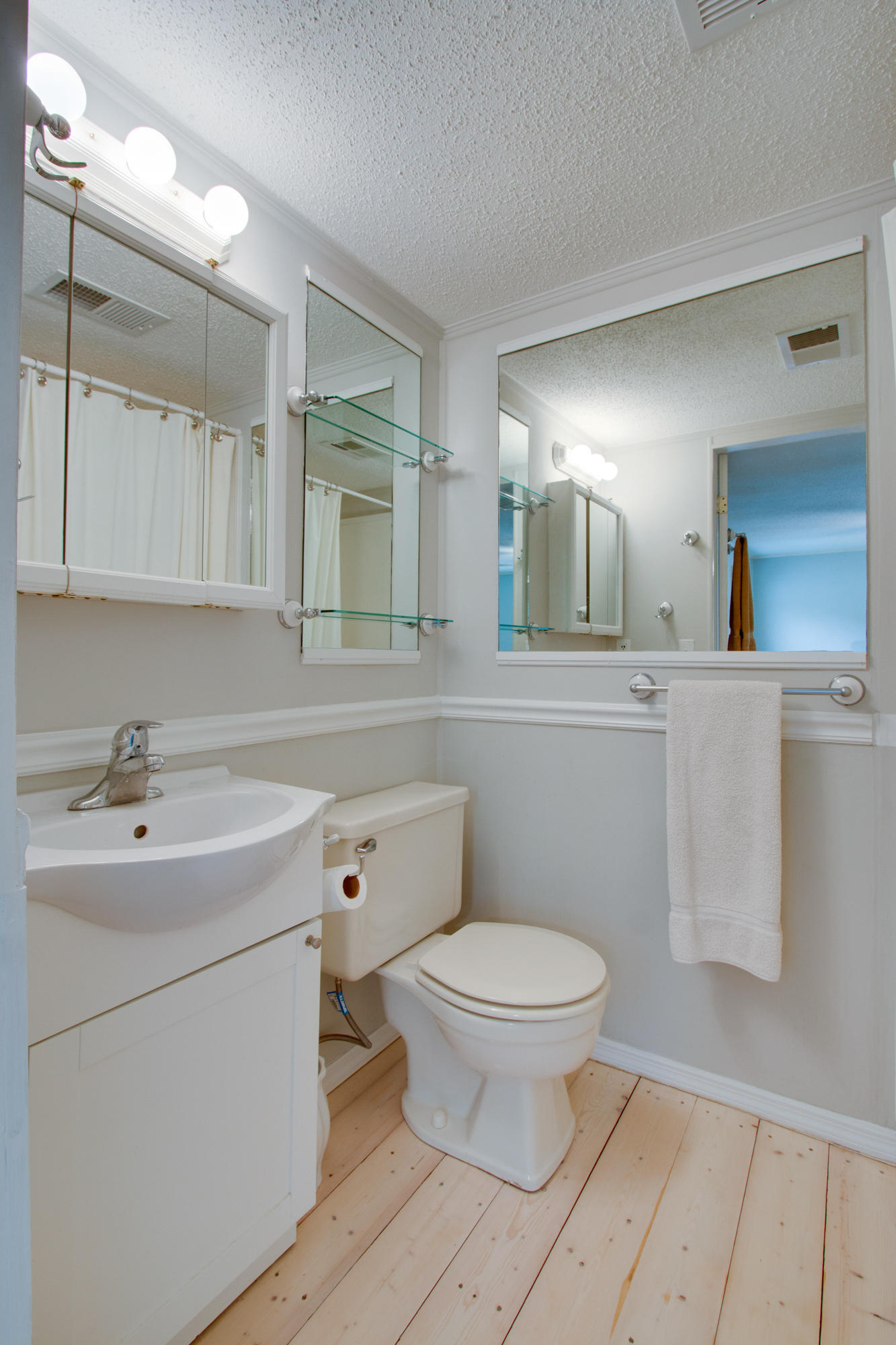 1092 Old Wiggins Road Holly Hill, SC 29059 - Photo 23 of 43 27