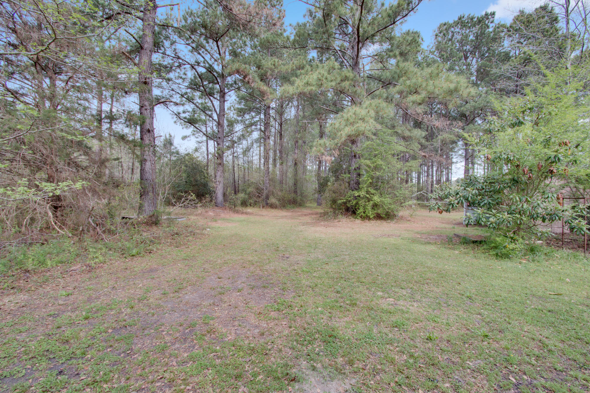1092 Old Wiggins Road Holly Hill, SC 29059 - Photo 30 of 43 38