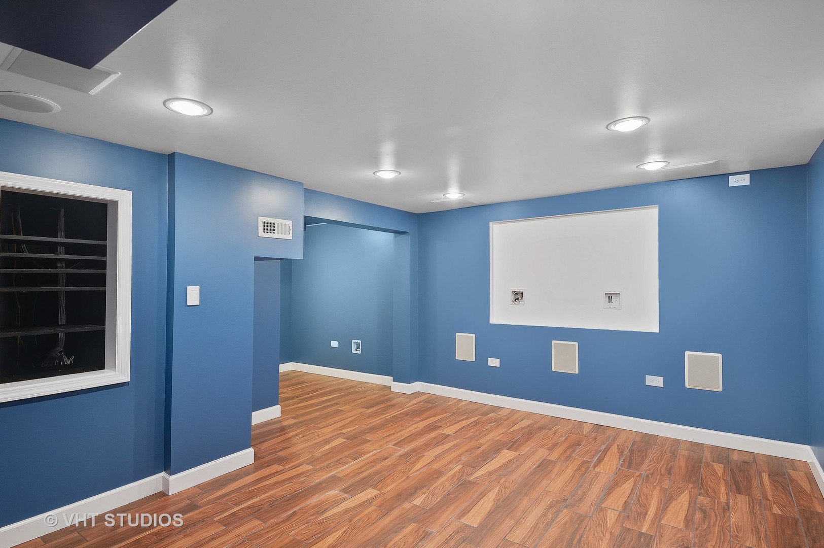 275 Harding Street Grayslake, IL 60030 - Photo 13 of 27 a bedroom with a bed and a window