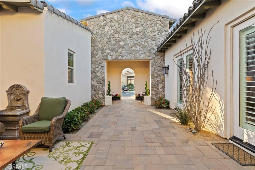 81094 Monarchos Circle La Quinta, CA 92253 - Photo 6 of 75