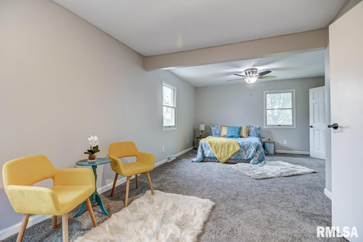 62 Providence Lane Springfield, IL 62711 - Photo 13 of 33