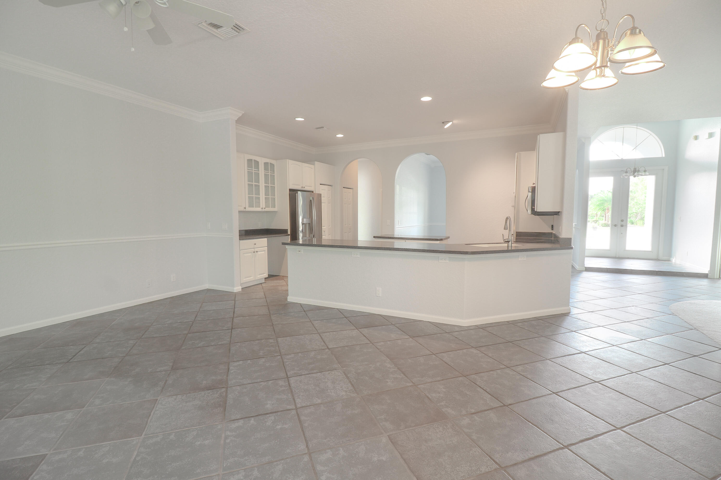 471 Southeast Pine Road Port St. Lucie, FL 34984 - Photo 18 of 40 IMG_3542-Edit