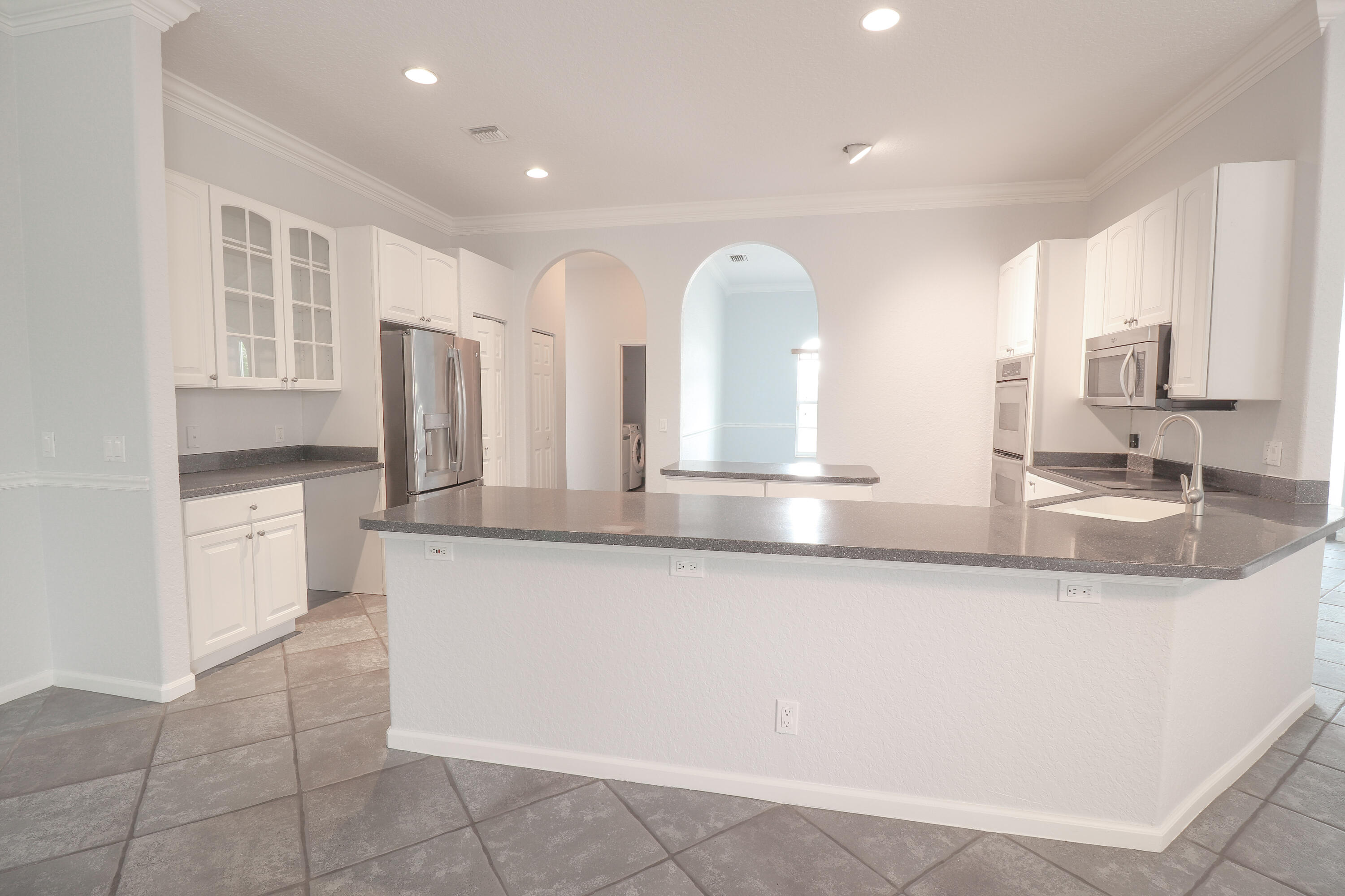 471 Southeast Pine Road Port St. Lucie, FL 34984 - Photo 20 of 40 IMG_3548