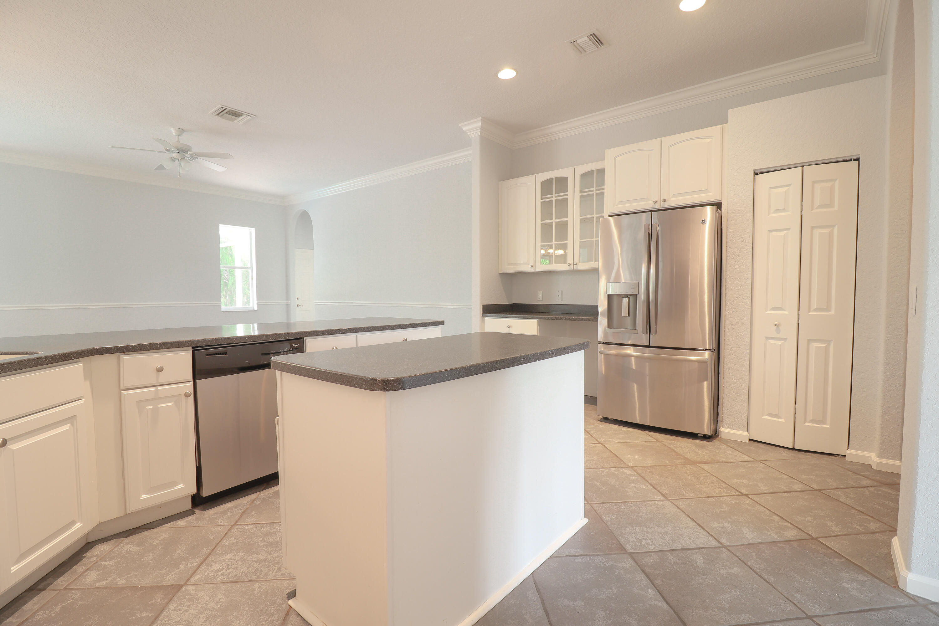 471 Southeast Pine Road Port St. Lucie, FL 34984 - Photo 22 of 40 IMG_3557