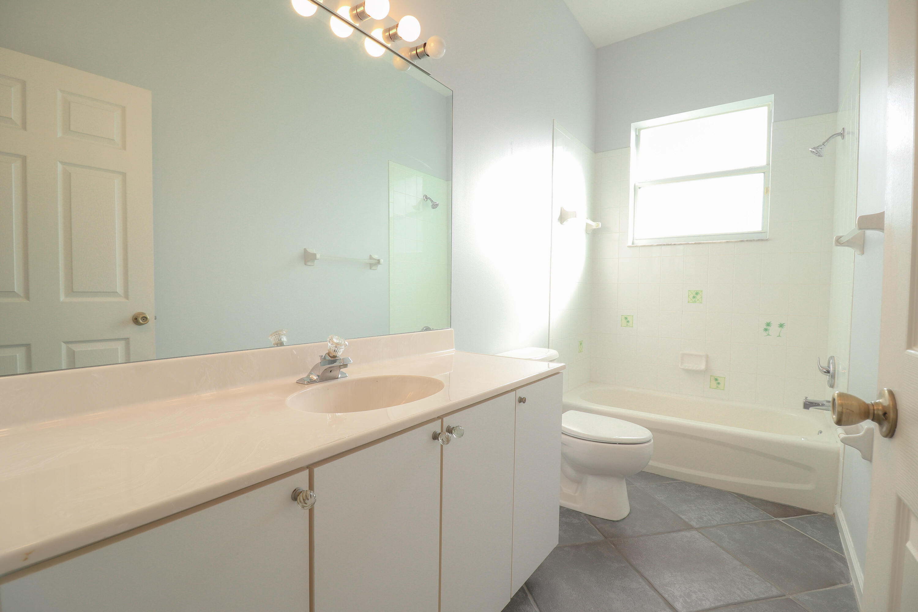 471 Southeast Pine Road Port St. Lucie, FL 34984 - Photo 29 of 40 IMG_3563