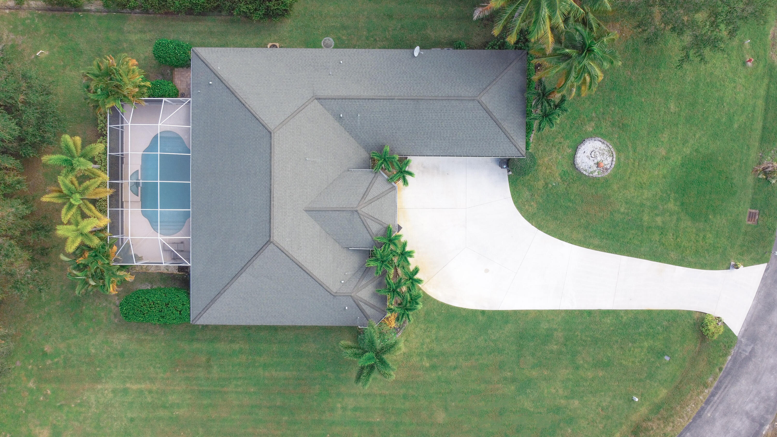 471 Southeast Pine Road Port St. Lucie, FL 34984 - Photo 5 of 40 DJI_0015