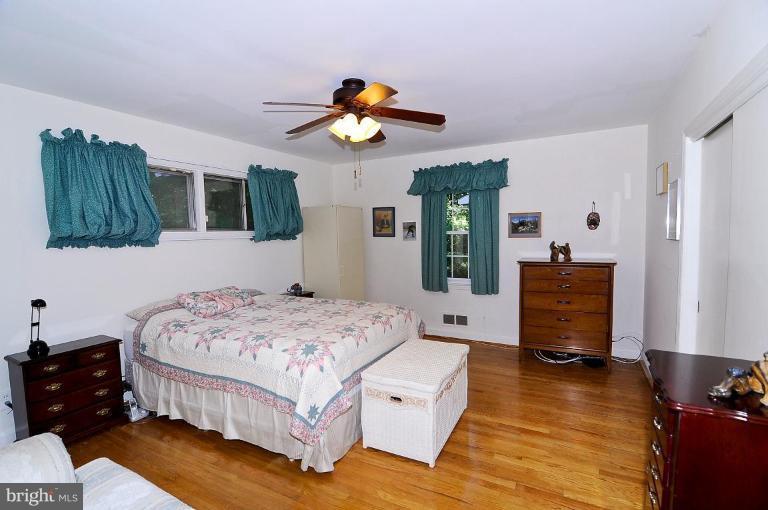 Bedroom #1