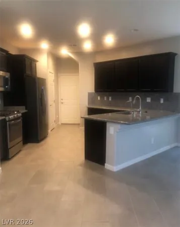 $2,200 | 1126 Bradley Bay Avenue, Henderson, NV 89014