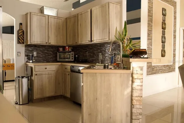 $445,900 | 13641 Tetherline Trail, Orlando, FL 32837