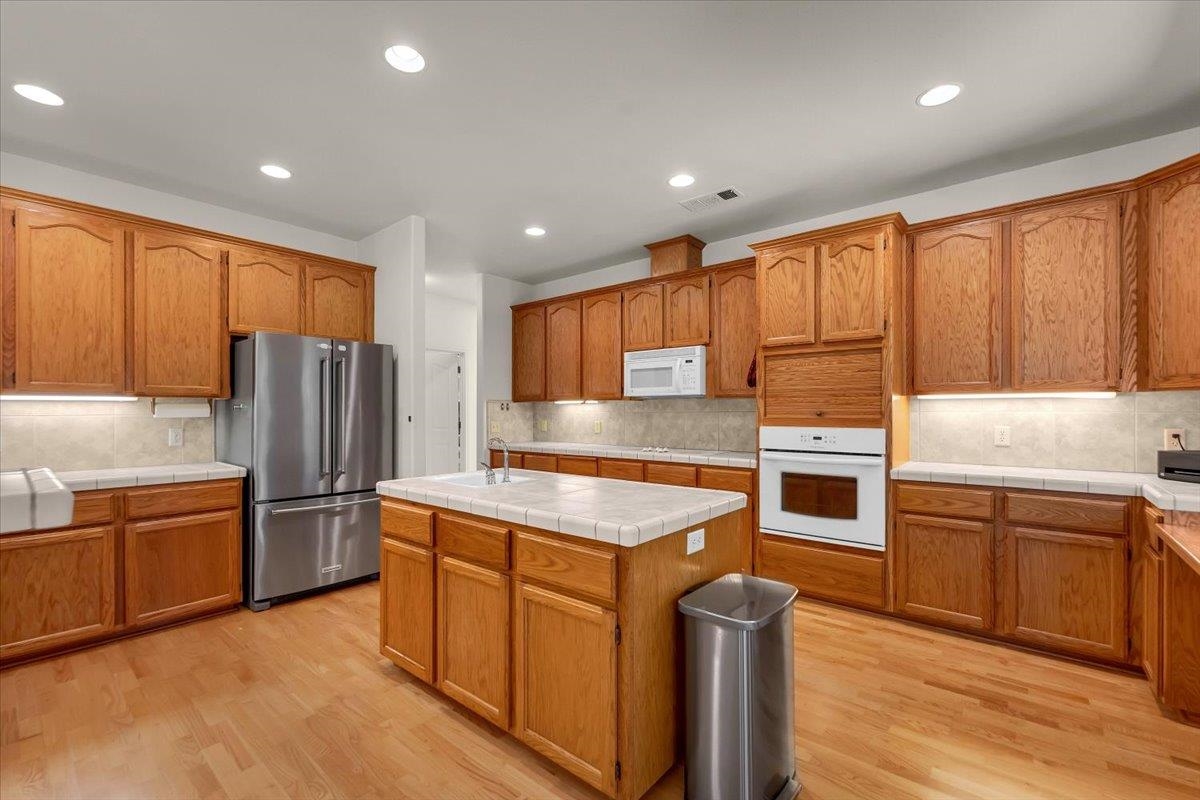 20669 Jessica Court Red Bluff, CA 96080 - Photo 17 of 47