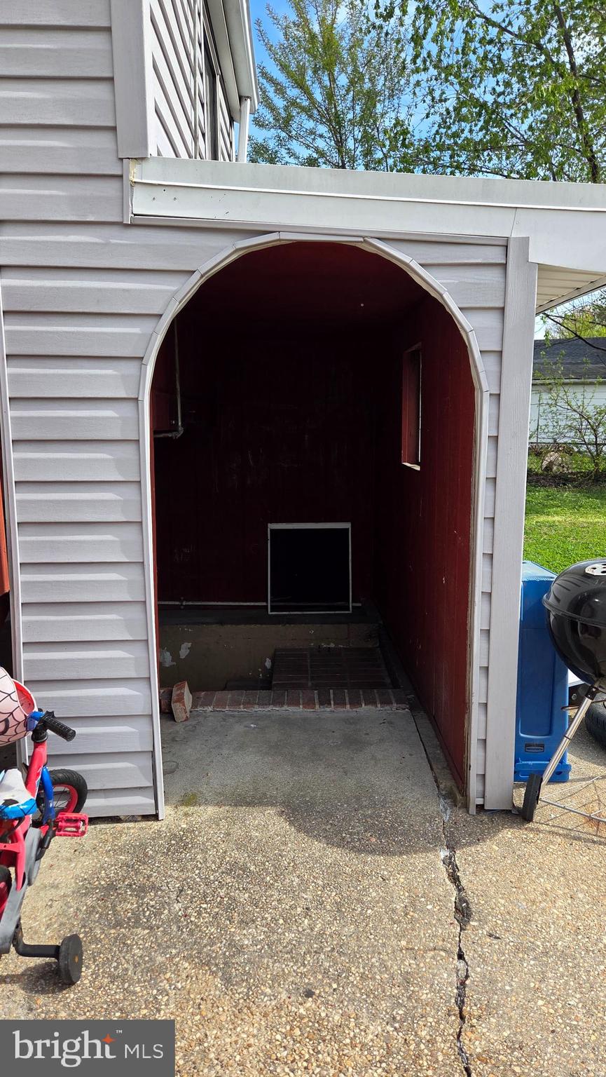 4400 4th Street Baltimore, MD 21225 - Photo 4 of 25