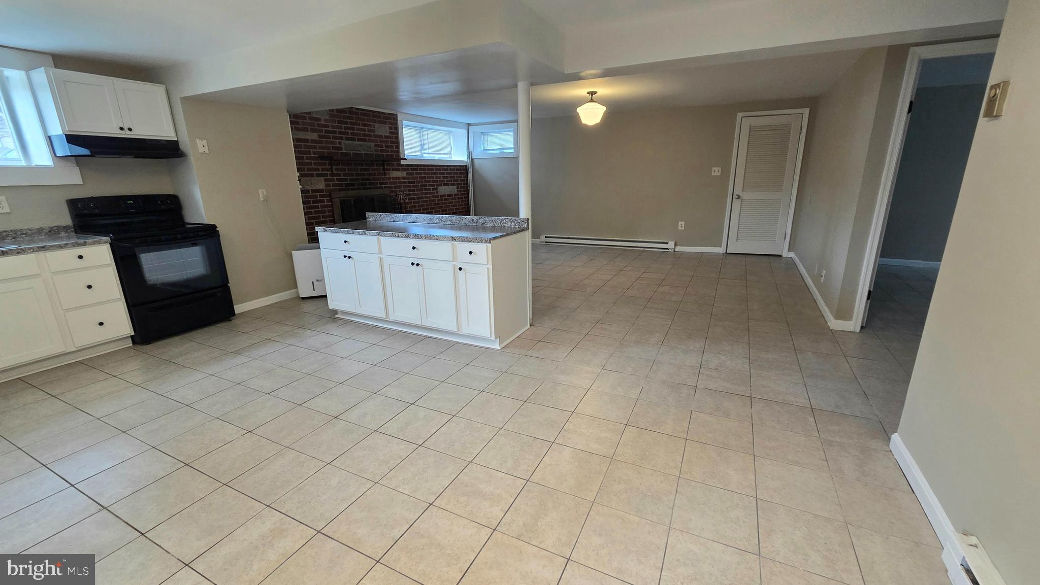 4400 4th Street Baltimore, MD 21225 - Photo 7 of 25