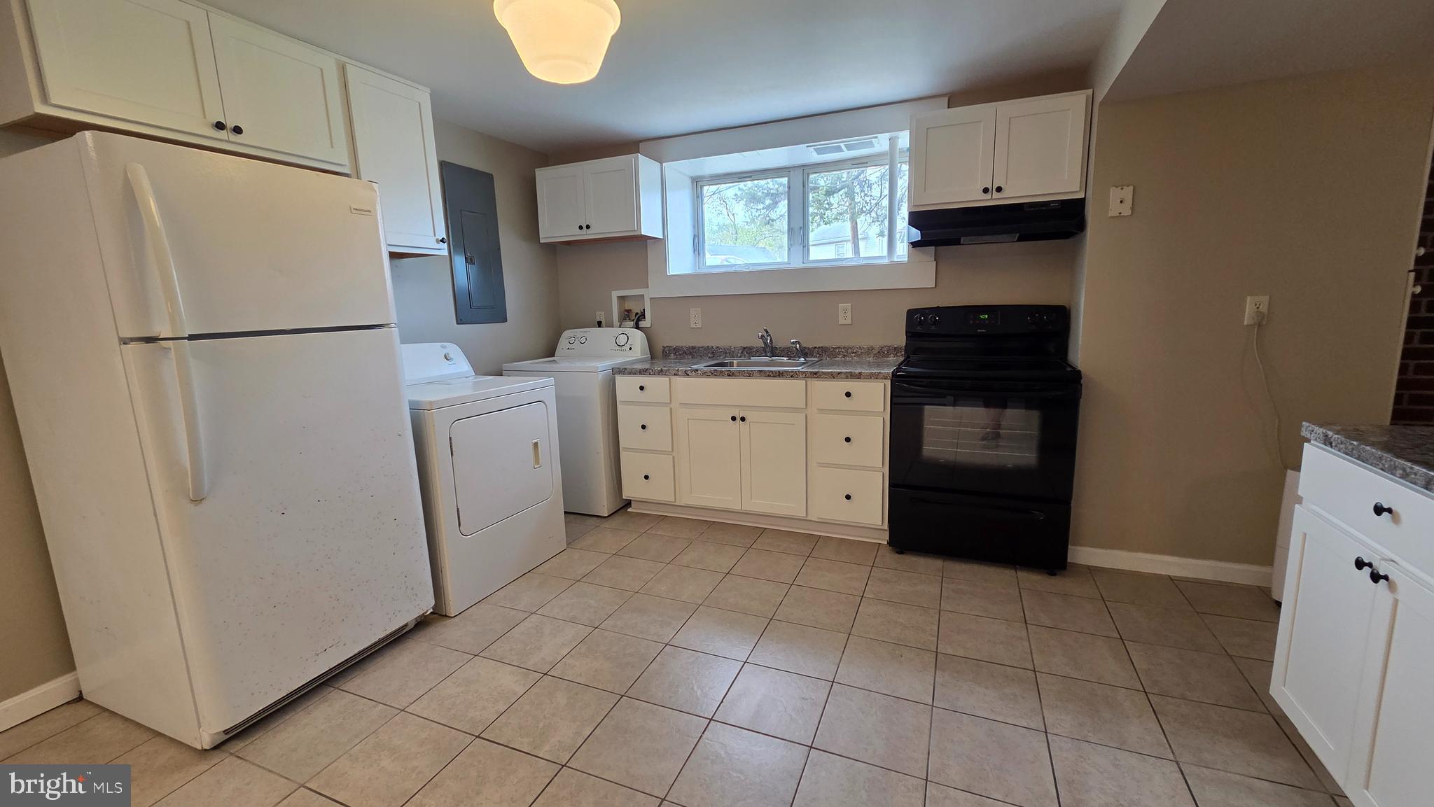 4400 4th Street Baltimore, MD 21225 - Photo 8 of 25