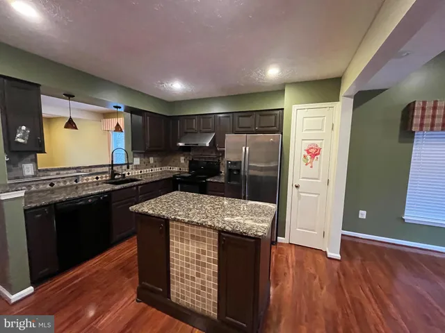 $2,500 | 283 Point To Point Square, Bel Air, MD 21015