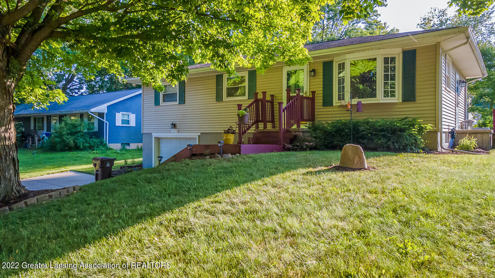 11273 Nixon Road Grand Ledge, MI 48837 - Photo 4 of 29 11273_Nixon_DERBY-14_edit