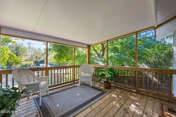 $399,000 | 106 Pilot Place, New Bern, NC 28562
