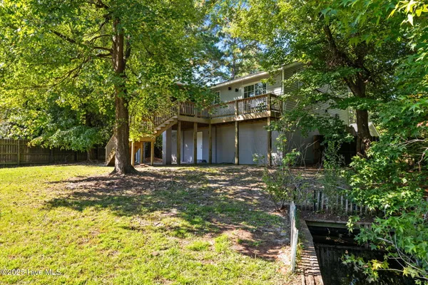 $399,000 | 106 Pilot Place, New Bern, NC 28562