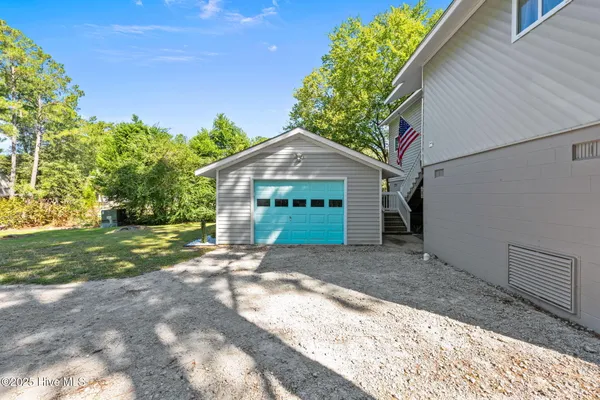 $399,000 | 106 Pilot Place, New Bern, NC 28562