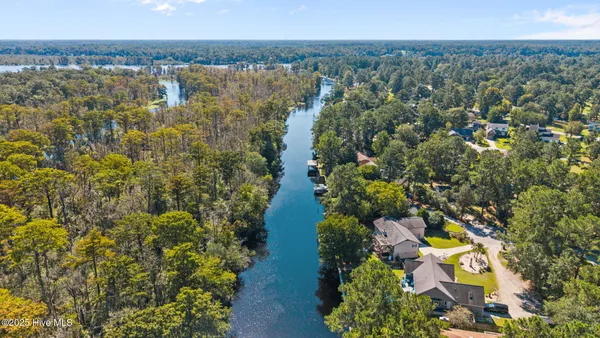 $399,000 | 106 Pilot Place, New Bern, NC 28562