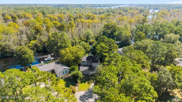 $399,000 | 106 Pilot Place, New Bern, NC 28562