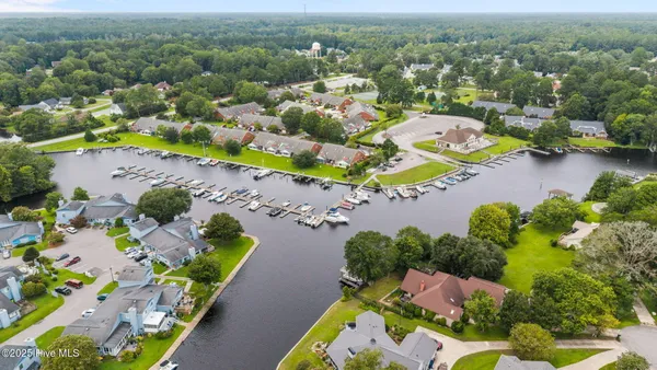 $399,000 | 106 Pilot Place, New Bern, NC 28562