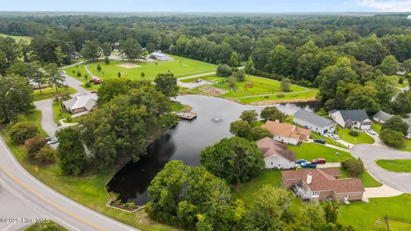$399,000 | 106 Pilot Place, New Bern, NC 28562