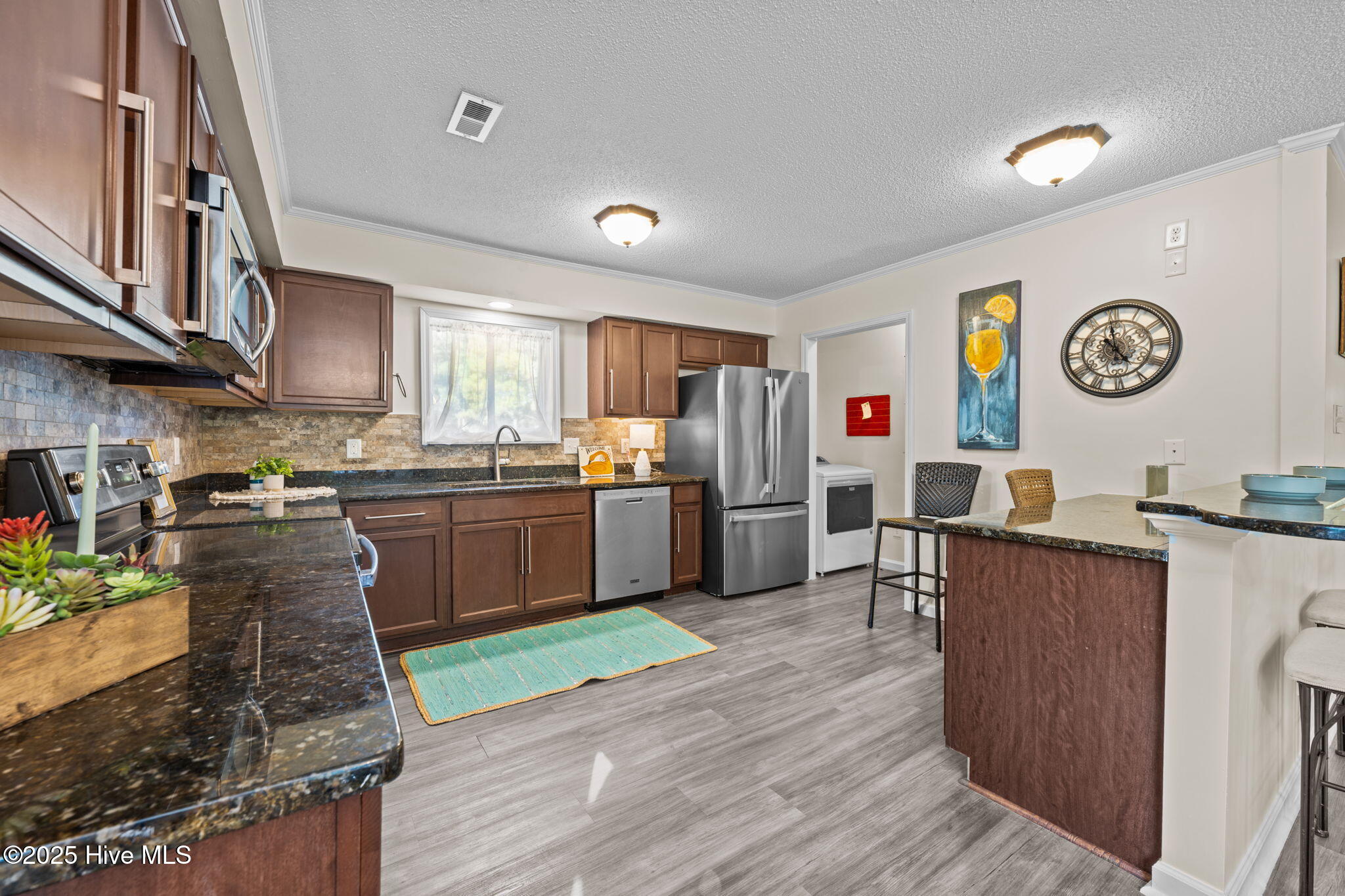 106 Pilot Place New Bern, NC 28562 - Photo 9 of 62 31-web-or-mls-DSC_7817