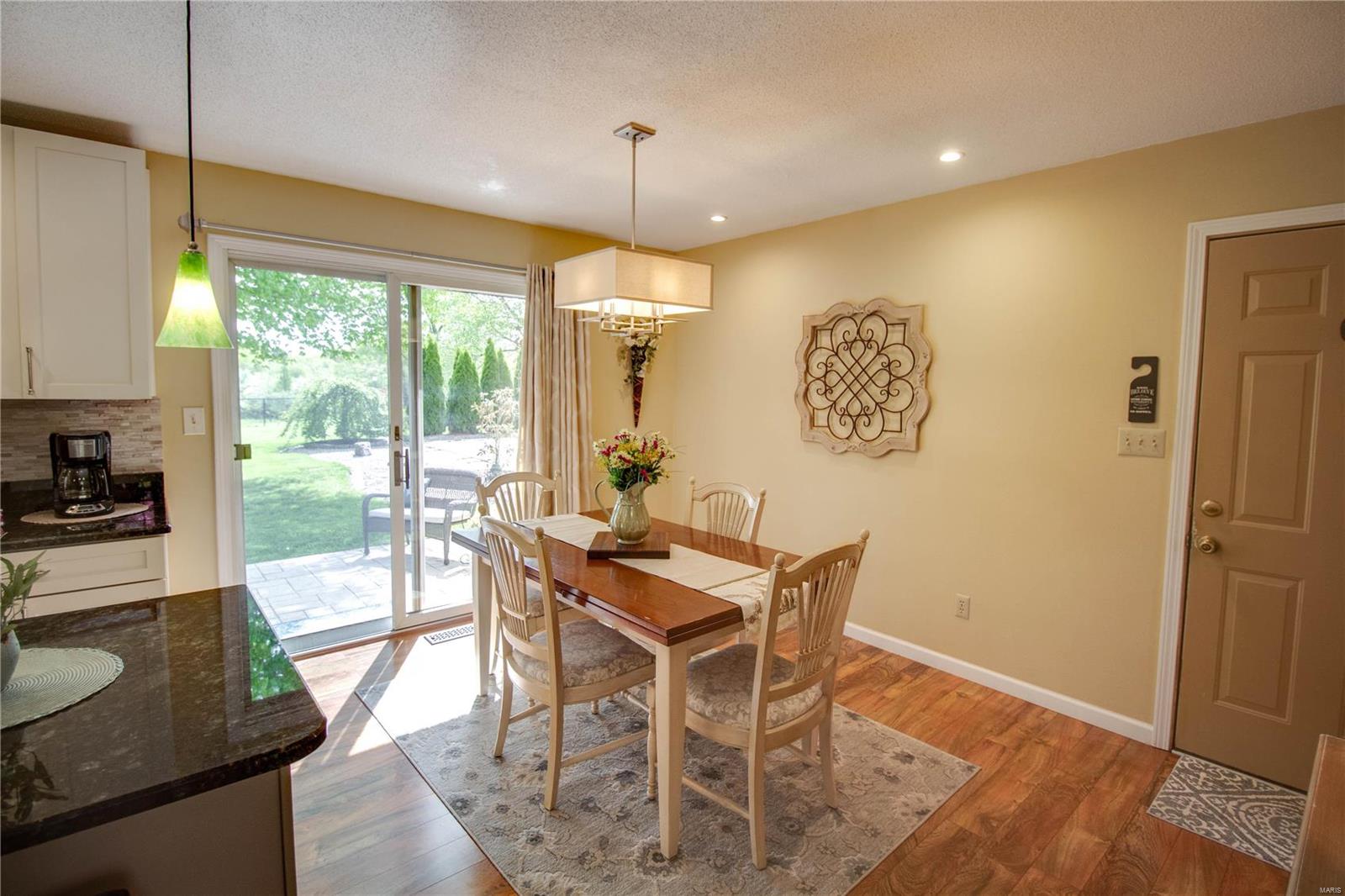 7924 Wolf Road Alton, IL 62002 - Photo 22 of 79