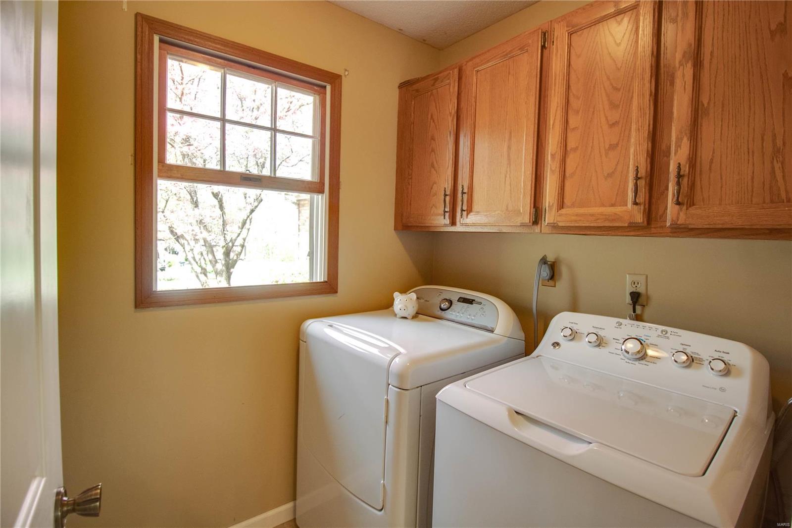 7924 Wolf Road Alton, IL 62002 - Photo 23 of 79