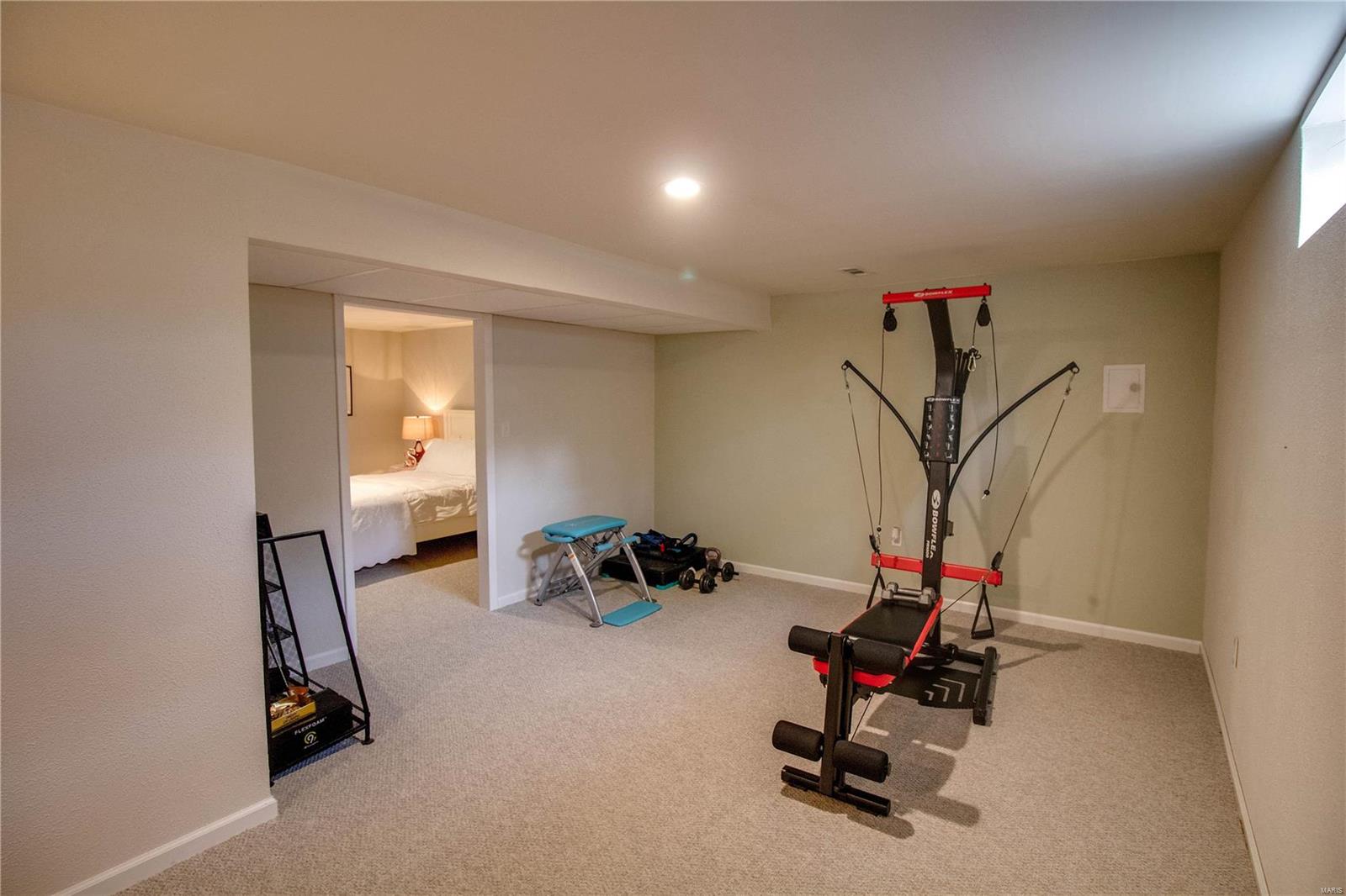 7924 Wolf Road Alton, IL 62002 - Photo 36 of 79