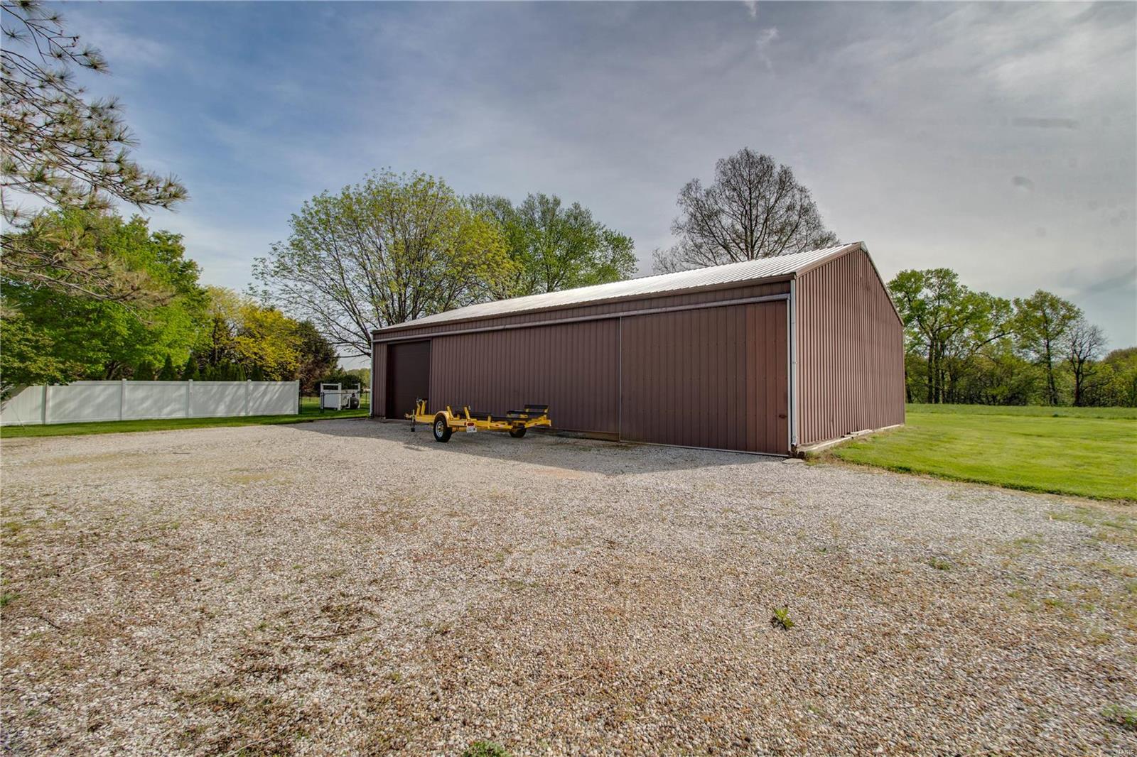 7924 Wolf Road Alton, IL 62002 - Photo 59 of 79