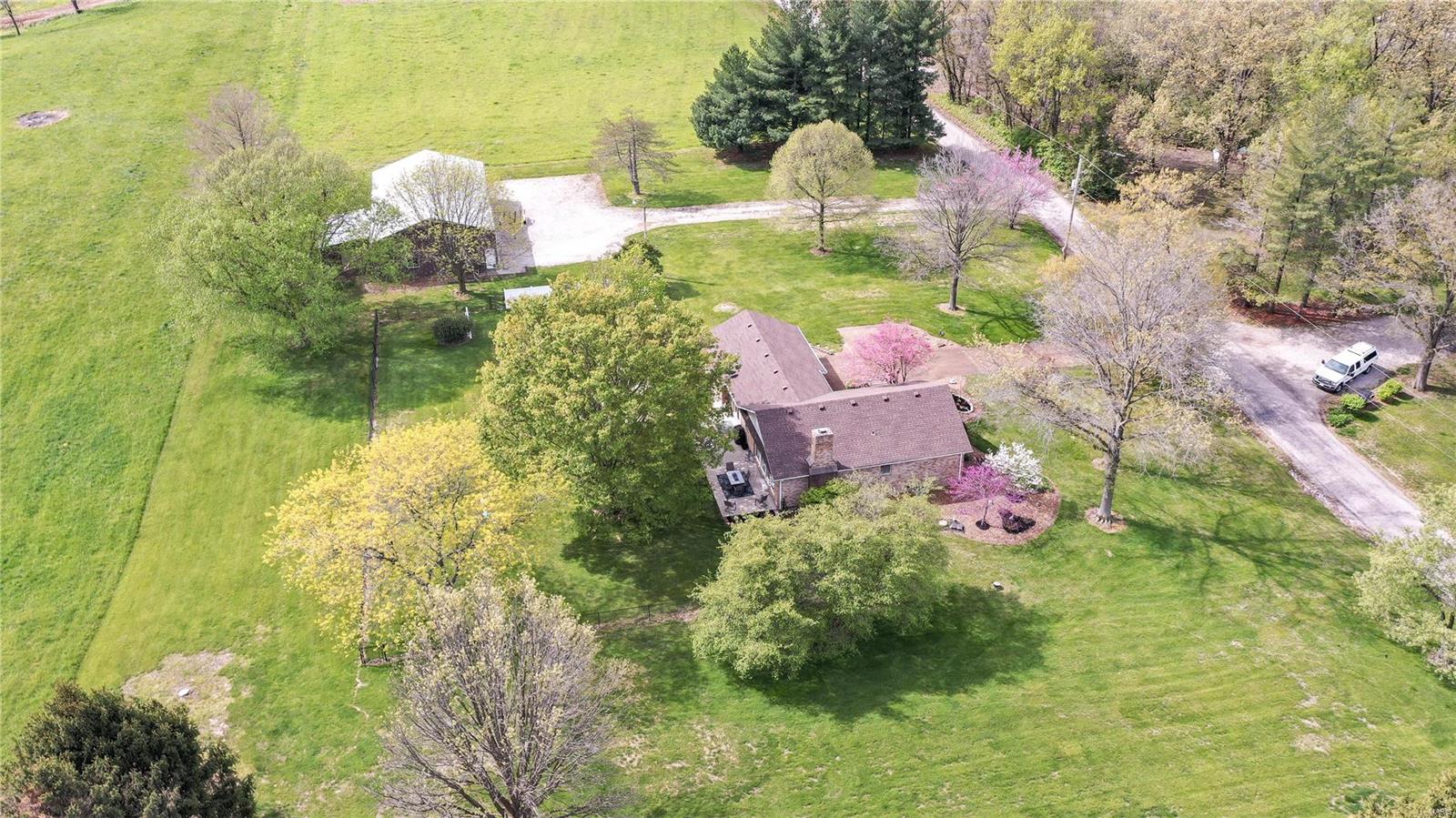 7924 Wolf Road Alton, IL 62002 - Photo 77 of 79
