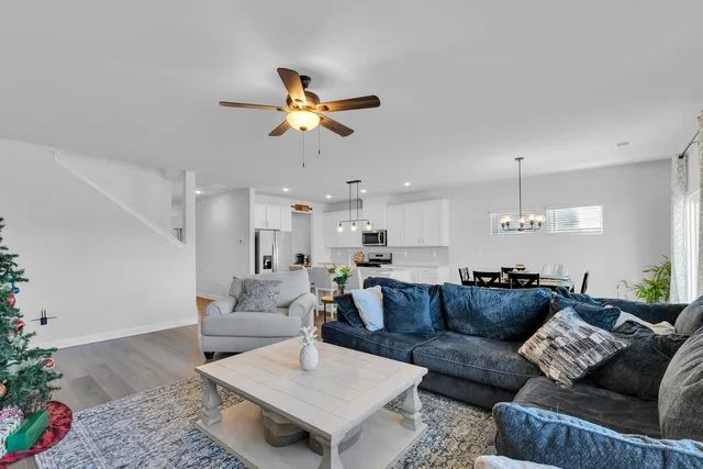 $390,000 | 122 Firehole Road, Gray Court, SC 29645