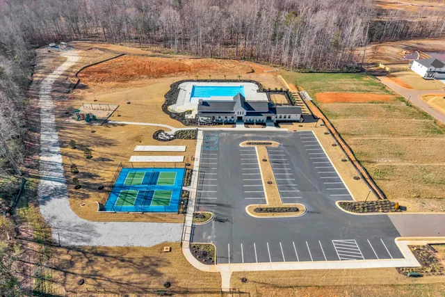 $390,000 | 122 Firehole Road, Gray Court, SC 29645