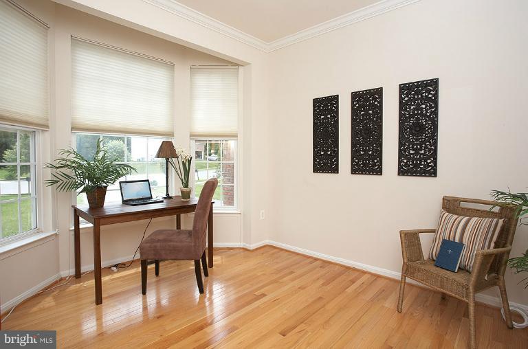 2203 Manor Spring Terrace Silver Spring, MD 20906 - Photo 1 of 30 Interior (General)