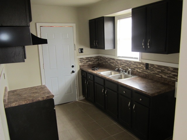 1193 Railton Road Memphis, TN 38111 - Photo 6 of 13