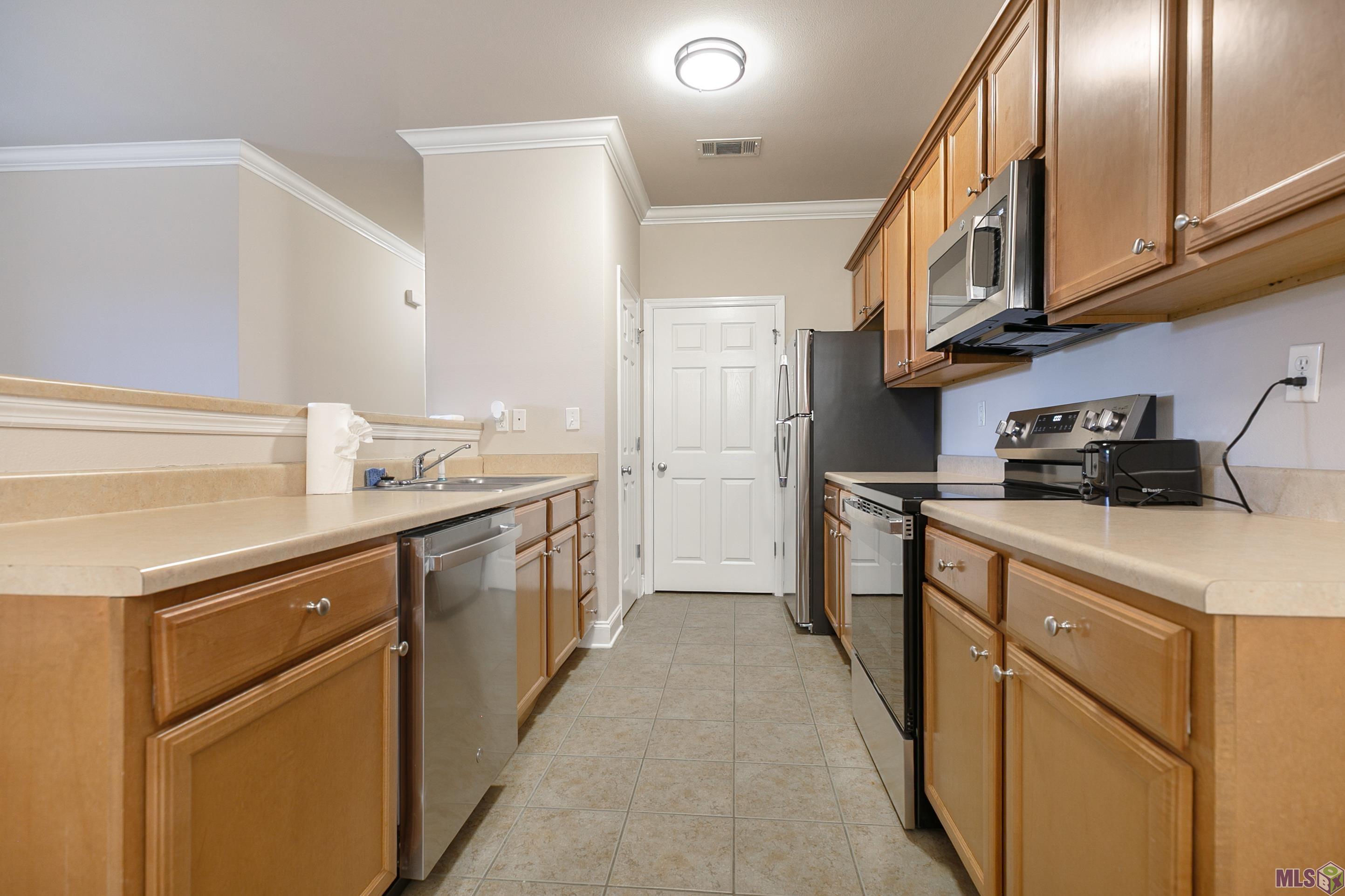 900 Dean Lee Drive, Unit 808 Baton Rouge, LA 70820 - Photo 3 of 10