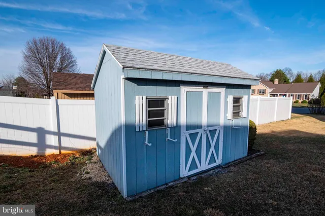 $550,000 | 507 Meadow Lane, Front Royal, VA 22630