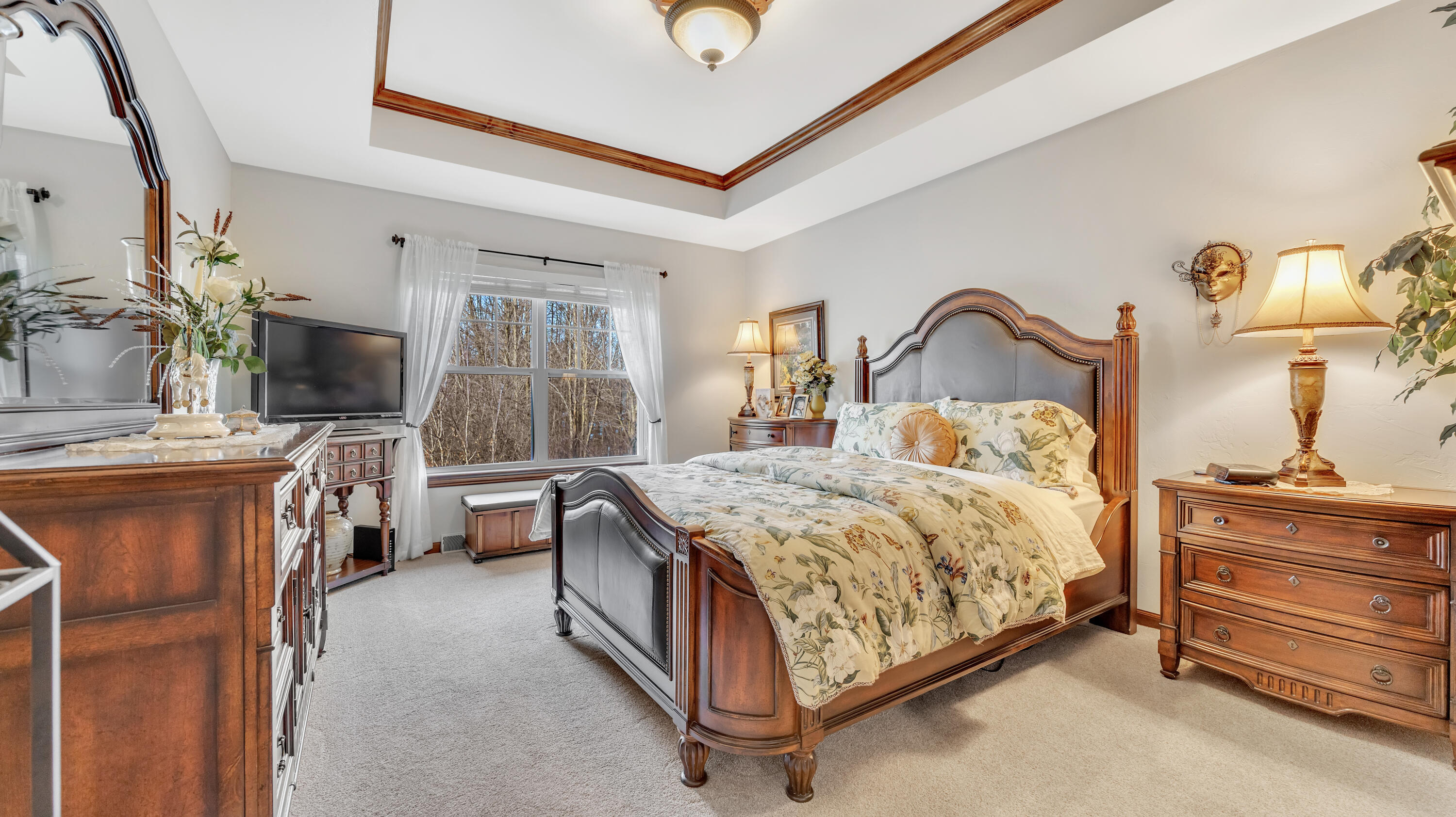 436 Maple Leaf Court Manitowoc, WI 54220 - Photo 16 of 39 Primary Bedroom 1-1