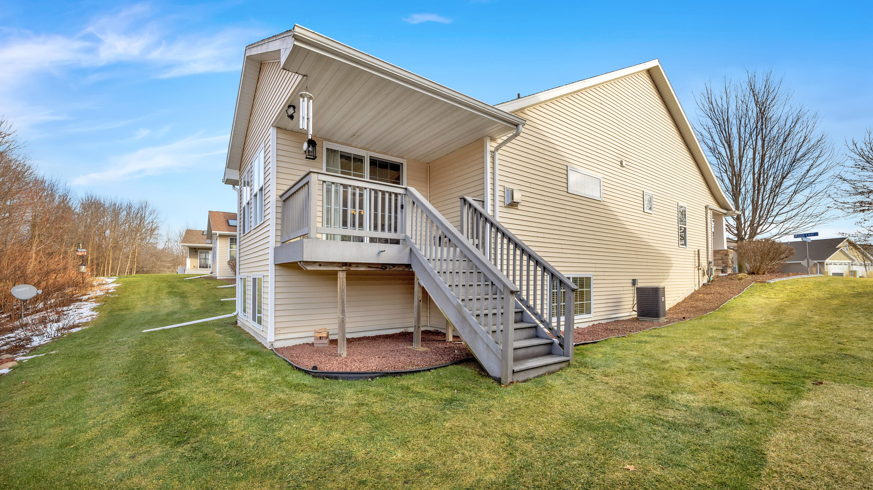 436 Maple Leaf Court Manitowoc, WI 54220 - Photo 32 of 39 Back Deck 1-1