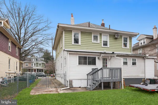 $2,650 | 34 East Hendrickson Avenue, Morrisville, PA 19067