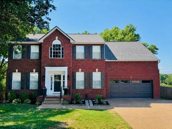 $634,900 | 149 Grove Lane South, Hendersonville, TN 37075