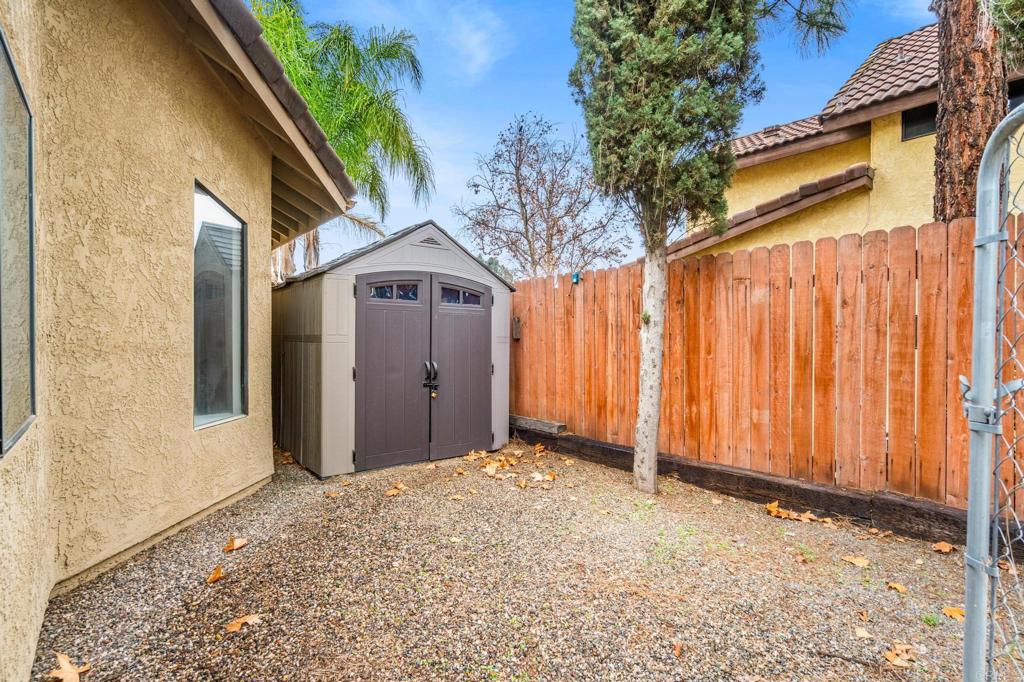 29922 Avenida Cima Del Sol Temecula, CA 92591 - Photo 25 of 29