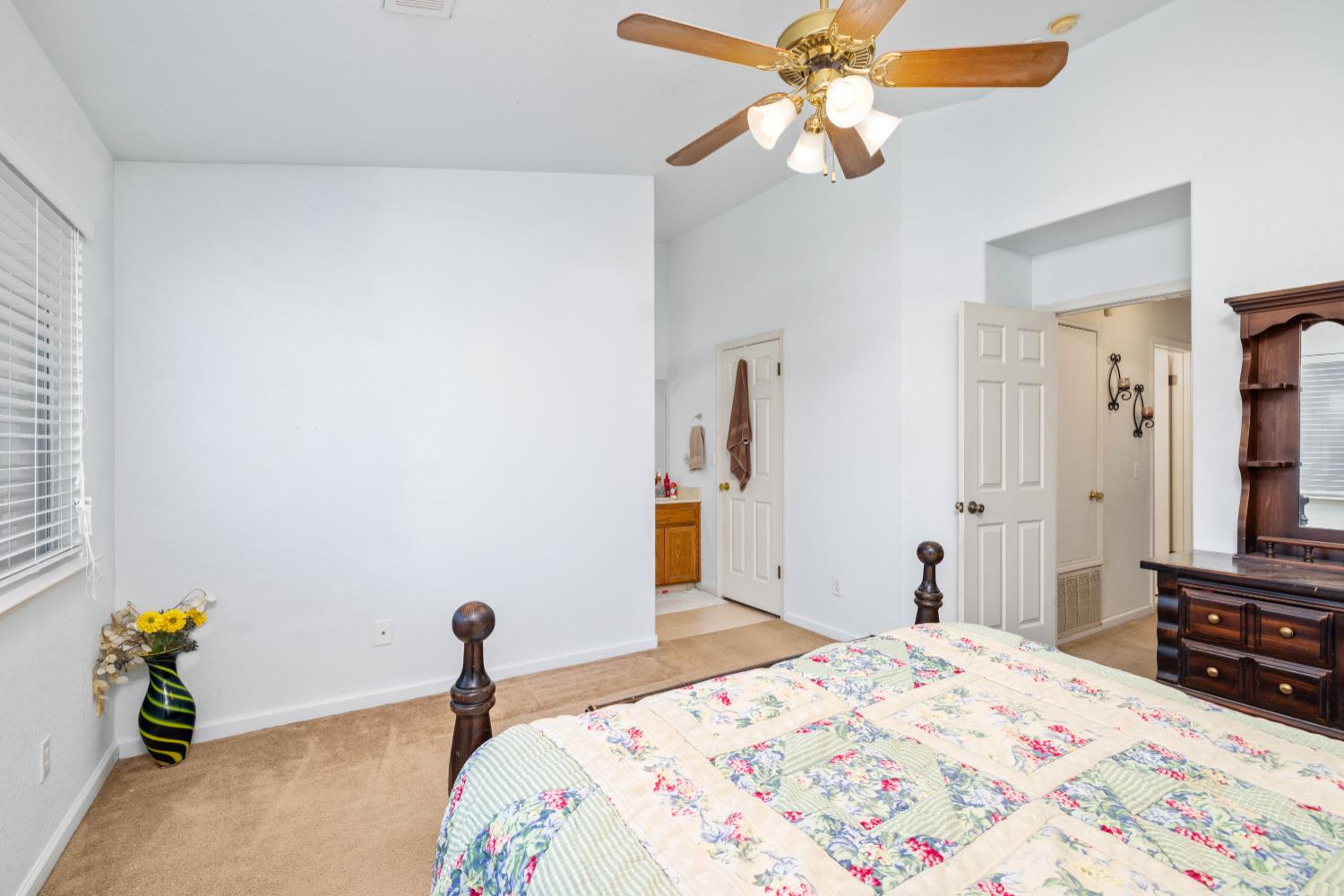 1637 Fantasy Court Modesto, CA 95351 - Photo 21 of 34